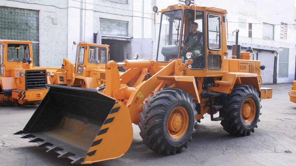 amkodor-332v-4